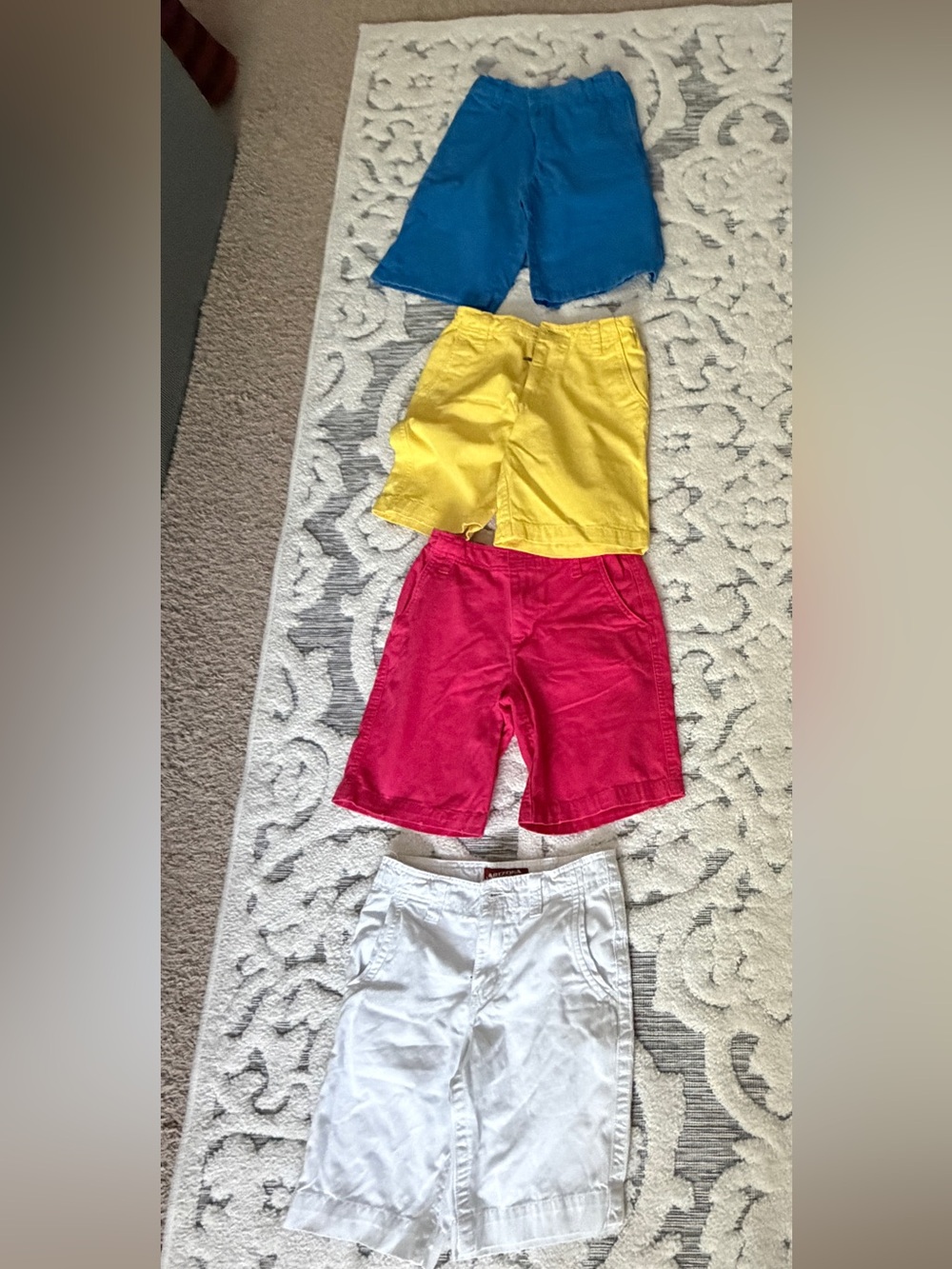 Lot boys Kids casual Shorts - Blue, Yellow, Pink, White GUC size 10
